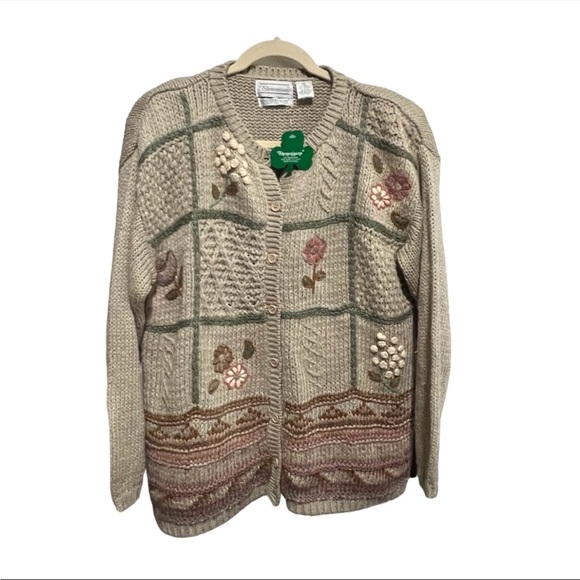 New with Tags Vintage Shenanigans® Granny Sweater, Knitted by Hand - Picture 3 of 6